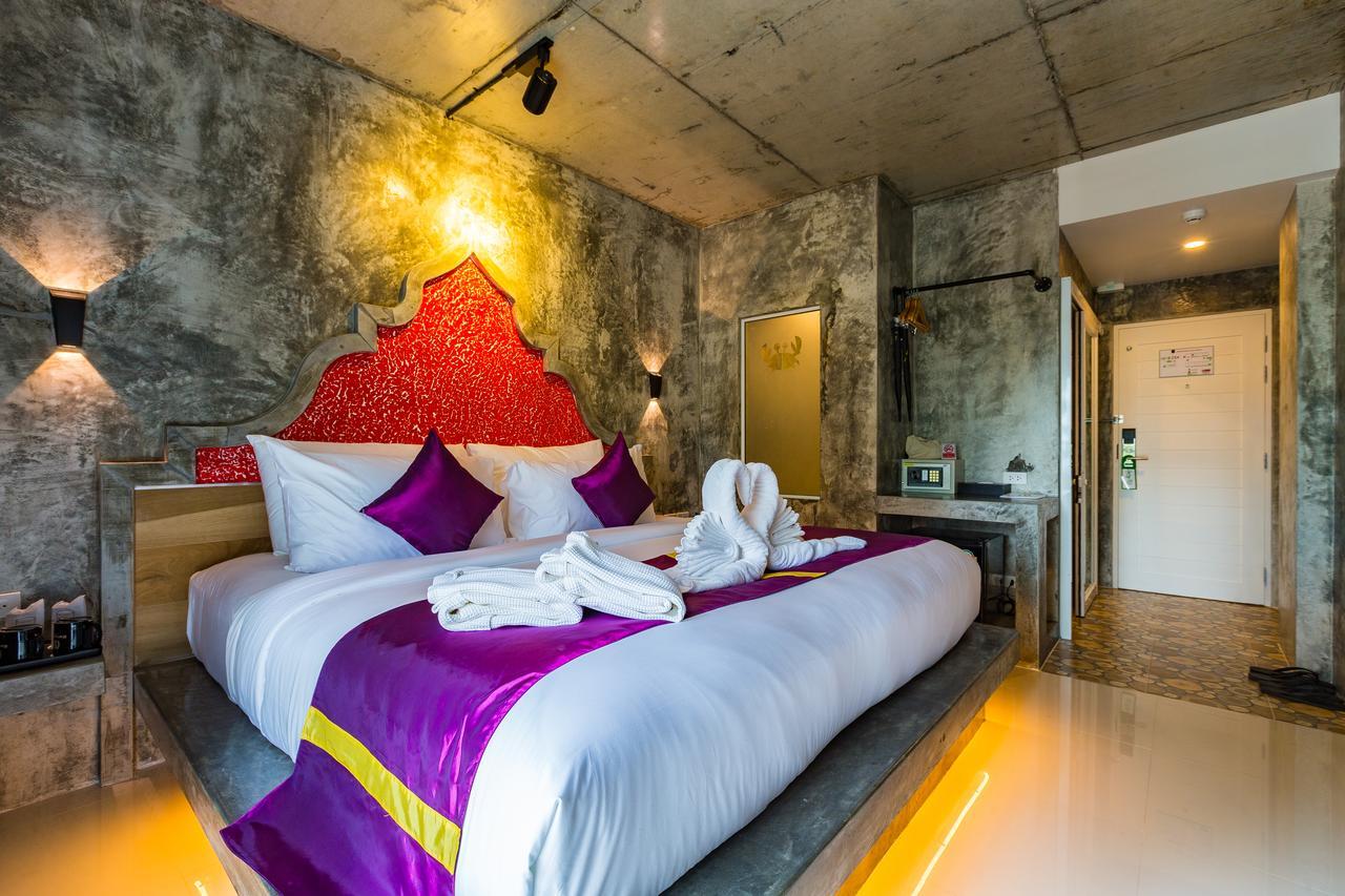 Отель Maneetel Krabi Beachfront-sha Ао Нанг